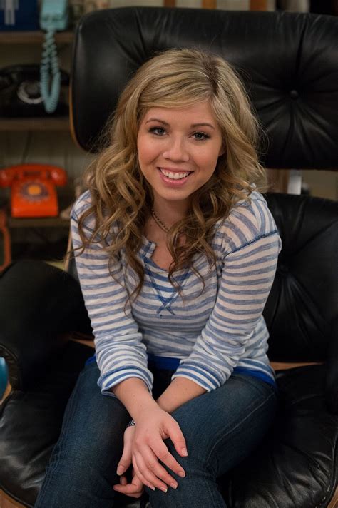 Icarly sam - Background [] 2007-12 []. The iCarly studio from 2007-12. At the age of thirteen, Carly Shay, Sam Puckett and Freddie Benson created a webshow called iCarly, performed at first to break Ms. Briggs's talent show rules. Carly is the main star, as Sam just wanted to be her "amusing little sidekick", as she said in iPilot, while Freddie is the tech producer.. The …